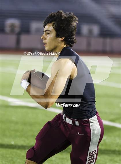 Thumbnail 2 in Sumner @ Riverview Sarasota (FHSAA 7A Regional) photogallery.