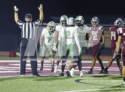 Thumbnail 2 in Sumner @ Riverview Sarasota (FHSAA 7A Regional) photogallery.