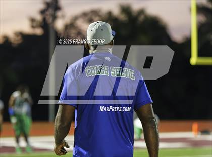 Thumbnail 3 in Sumner @ Riverview Sarasota (FHSAA 7A Regional) photogallery.