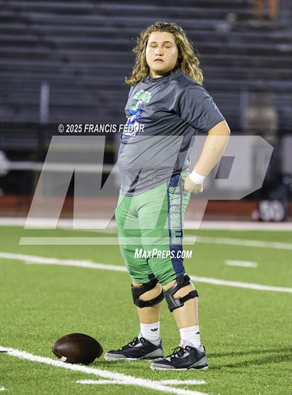 Thumbnail 3 in Sumner @ Riverview Sarasota (FHSAA 7A Regional) photogallery.