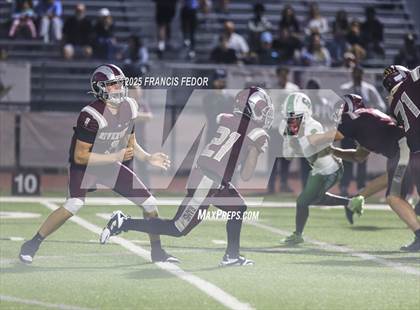 Thumbnail 1 in Sumner @ Riverview Sarasota (FHSAA 7A Regional) photogallery.