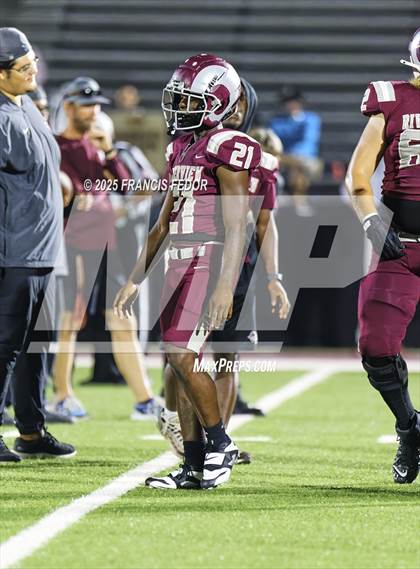 Thumbnail 1 in Sumner @ Riverview Sarasota (FHSAA 7A Regional) photogallery.