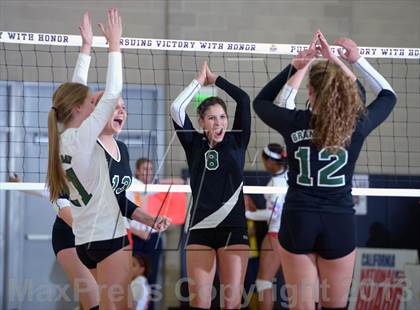 Thumbnail 2 in Granite Bay vs. Los Alamitos (CIF State D1 Final) photogallery.