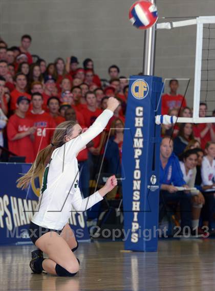 Thumbnail 1 in Granite Bay vs. Los Alamitos (CIF State D1 Final) photogallery.