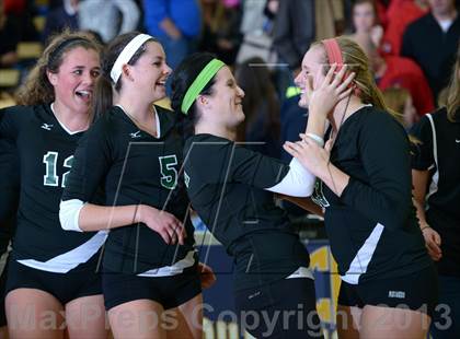 Thumbnail 3 in Granite Bay vs. Los Alamitos (CIF State D1 Final) photogallery.
