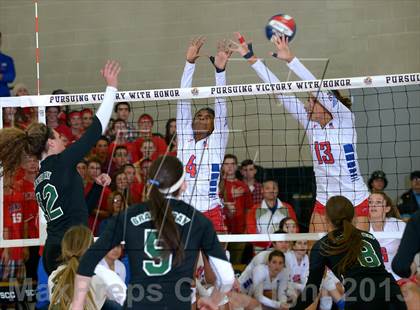 Thumbnail 1 in Granite Bay vs. Los Alamitos (CIF State D1 Final) photogallery.
