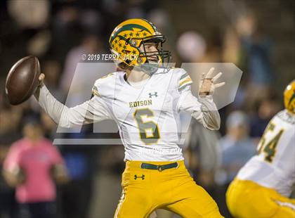 Thumbnail 2 in Corona del Mar vs. Edison photogallery.