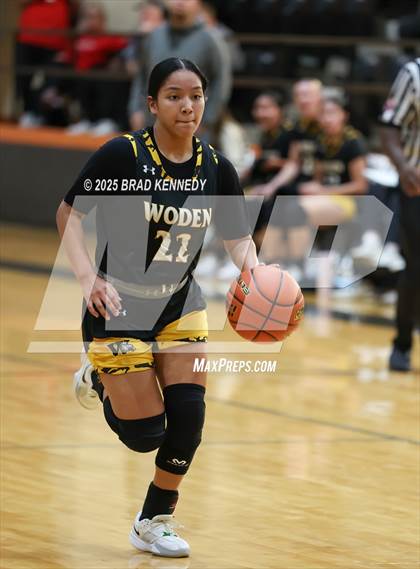 Thumbnail 1 in Gary Vs Woden (Bobcat Classic) photogallery.