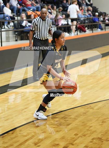 Thumbnail 2 in Gary Vs Woden (Bobcat Classic) photogallery.