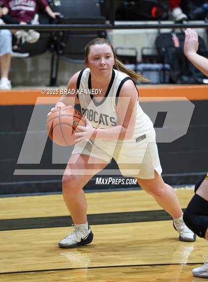 Thumbnail 3 in Gary Vs Woden (Bobcat Classic) photogallery.