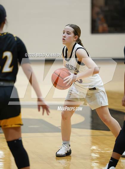 Thumbnail 3 in Gary Vs Woden (Bobcat Classic) photogallery.