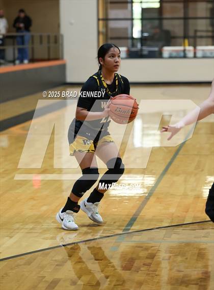 Thumbnail 1 in Gary Vs Woden (Bobcat Classic) photogallery.