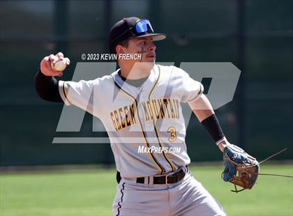 Thumbnail 2 in Green Mountain vs. Pocatello (Coach Bob National Invitational) photogallery.