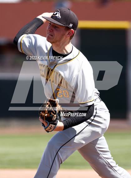 Thumbnail 2 in Green Mountain vs. Pocatello (Coach Bob National Invitational) photogallery.