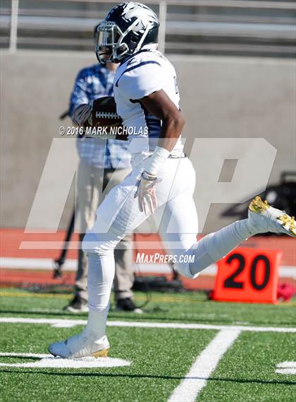 Thumbnail 1 in Franklin vs. Reseda (CIF LACS Division III Playoff)  photogallery.