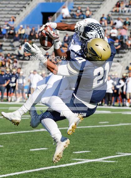Thumbnail 3 in Franklin vs. Reseda (CIF LACS Division III Playoff)  photogallery.