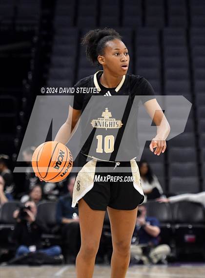 Thumbnail 1 in Bishop Montgomery vs. Bishop O'Dowd (CIF State D1 Final) photogallery.