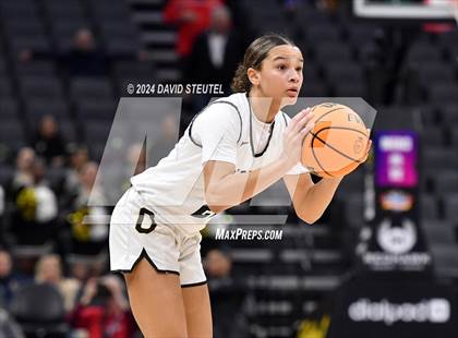 Thumbnail 2 in Bishop Montgomery vs. Bishop O'Dowd (CIF State D1 Final) photogallery.