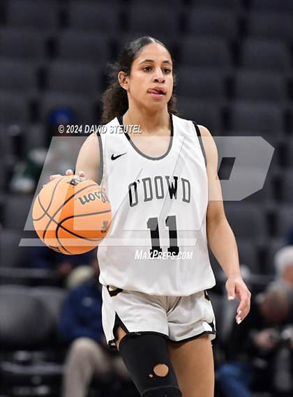 Thumbnail 3 in Bishop Montgomery vs. Bishop O'Dowd (CIF State D1 Final) photogallery.