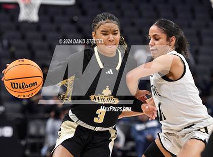 Thumbnail 1 in Bishop Montgomery vs. Bishop O'Dowd (CIF State D1 Final) photogallery.