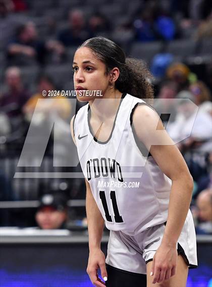 Thumbnail 1 in Bishop Montgomery vs. Bishop O'Dowd (CIF State D1 Final) photogallery.