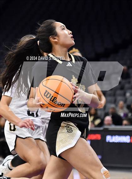 Thumbnail 3 in Bishop Montgomery vs. Bishop O'Dowd (CIF State D1 Final) photogallery.