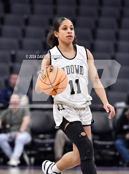Thumbnail 2 in Bishop Montgomery vs. Bishop O'Dowd (CIF State D1 Final) photogallery.