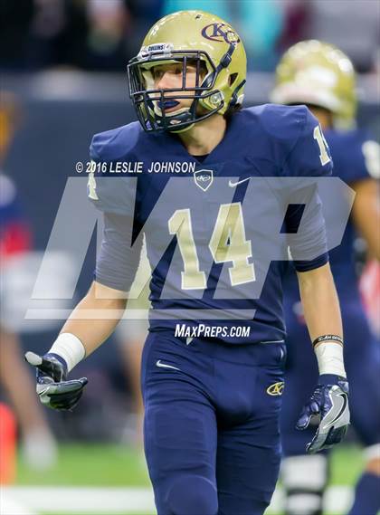 Thumbnail 2 in Klein Collins vs. DeSoto (UIL 6A Division II Semifinal) photogallery.