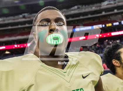 Thumbnail 3 in Klein Collins vs. DeSoto (UIL 6A Division II Semifinal) photogallery.