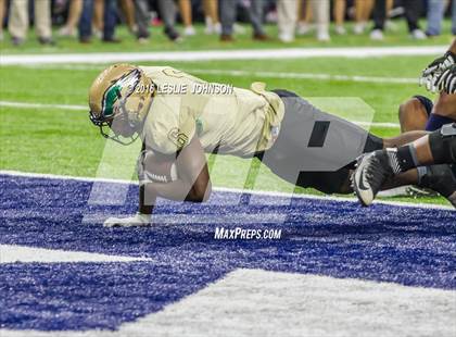 Thumbnail 1 in Klein Collins vs. DeSoto (UIL 6A Division II Semifinal) photogallery.