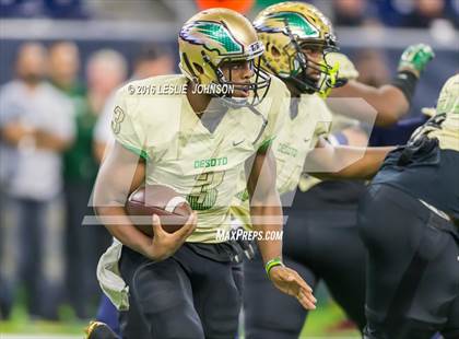 Thumbnail 2 in Klein Collins vs. DeSoto (UIL 6A Division II Semifinal) photogallery.