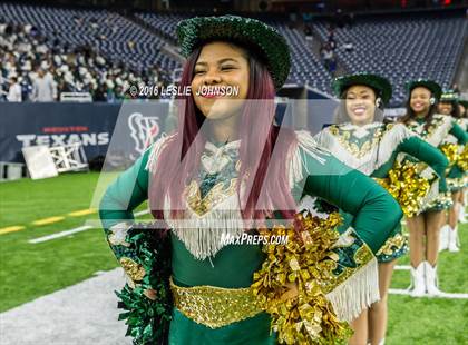 Thumbnail 2 in Klein Collins vs. DeSoto (UIL 6A Division II Semifinal) photogallery.