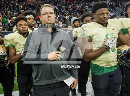 Thumbnail 1 in Klein Collins vs. DeSoto (UIL 6A Division II Semifinal) photogallery.