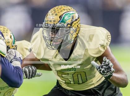 Thumbnail 2 in Klein Collins vs. DeSoto (UIL 6A Division II Semifinal) photogallery.