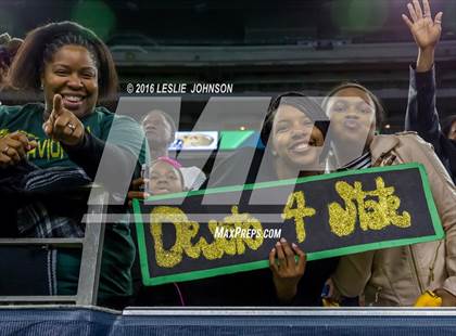 Thumbnail 3 in Klein Collins vs. DeSoto (UIL 6A Division II Semifinal) photogallery.