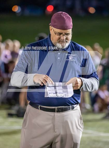 Thumbnail 3 in Arapahoe @ Cherokee Trail photogallery.