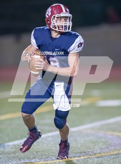 Thumbnail 1 in Arapahoe @ Cherokee Trail photogallery.