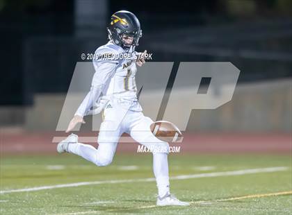 Thumbnail 1 in Arapahoe @ Cherokee Trail photogallery.