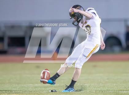 Thumbnail 2 in Arapahoe @ Cherokee Trail photogallery.