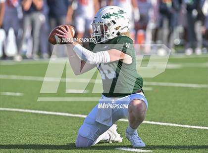 Thumbnail 3 in Bridgeland vs. Waxahachie (UIL 6A D1 Football Regional Playoff) photogallery.