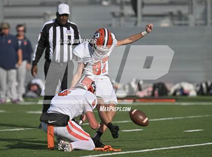 Thumbnail 2 in Bridgeland vs. Waxahachie (UIL 6A D1 Football Regional Playoff) photogallery.