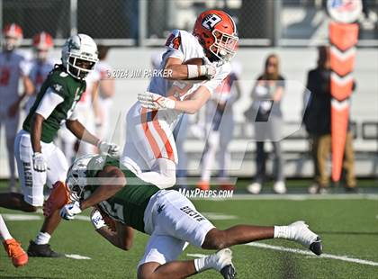 Thumbnail 2 in Bridgeland vs. Waxahachie (UIL 6A D1 Football Regional Playoff) photogallery.