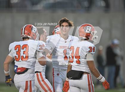 Thumbnail 2 in Bridgeland vs. Waxahachie (UIL 6A D1 Football Regional Playoff) photogallery.