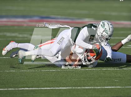 Thumbnail 2 in Bridgeland vs. Waxahachie (UIL 6A D1 Football Regional Playoff) photogallery.