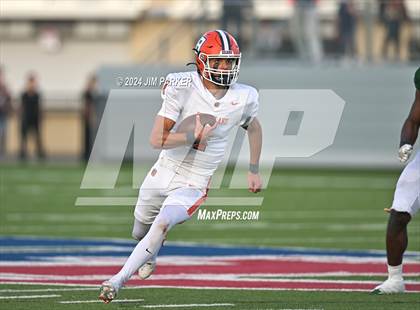 Thumbnail 3 in Bridgeland vs. Waxahachie (UIL 6A D1 Football Regional Playoff) photogallery.