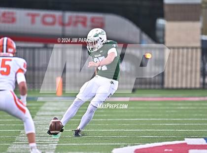 Thumbnail 2 in Bridgeland vs. Waxahachie (UIL 6A D1 Football Regional Playoff) photogallery.
