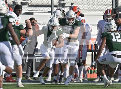 Thumbnail 3 in Bridgeland vs. Waxahachie (UIL 6A D1 Football Regional Playoff) photogallery.