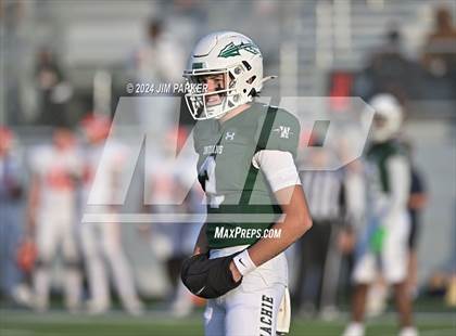 Thumbnail 2 in Bridgeland vs. Waxahachie (UIL 6A D1 Football Regional Playoff) photogallery.