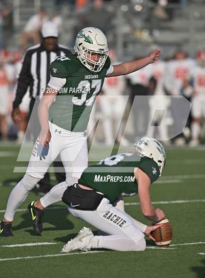 Thumbnail 2 in Bridgeland vs. Waxahachie (UIL 6A D1 Football Regional Playoff) photogallery.