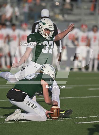 Thumbnail 3 in Bridgeland vs. Waxahachie (UIL 6A D1 Football Regional Playoff) photogallery.